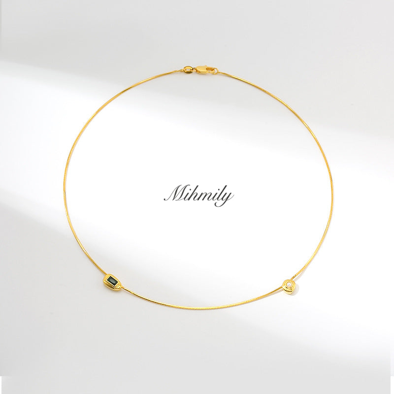 Elevate Your Style with Vintage Minimalism: Discover Our Collection of Retro Simple Necklaces