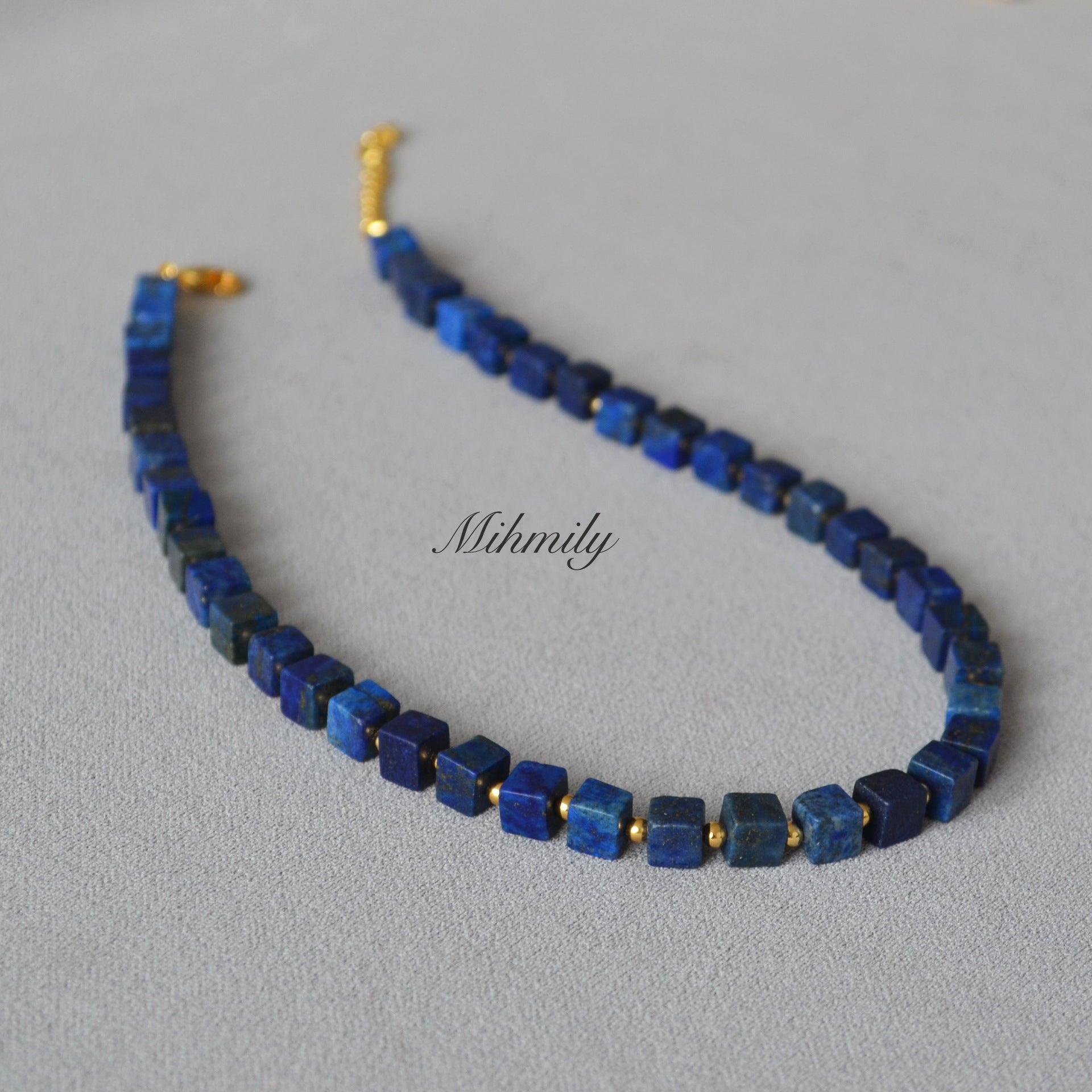 【Mihmily】Vintage Lucky Spiritual Natural Sapphire Necklace: A Blend of Mediterranean Romance and Timeless Elegance